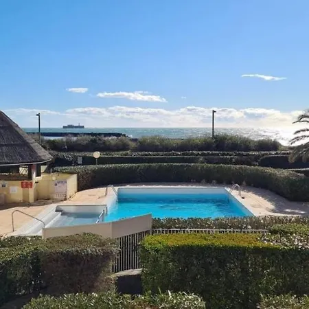 Apartment Apartment With Swimming Pool Near The Sea *